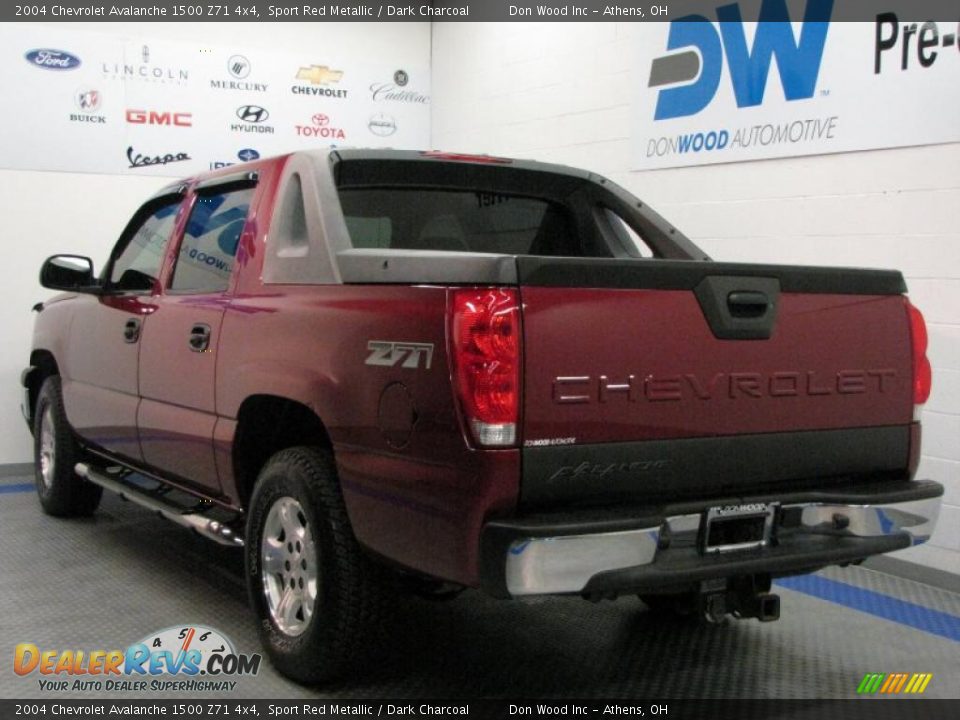 2004 Chevrolet Avalanche 1500 Z71 4x4 Sport Red Metallic / Dark Charcoal Photo #3