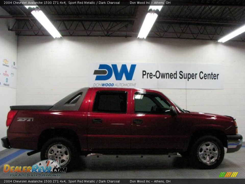 2004 Chevrolet Avalanche 1500 Z71 4x4 Sport Red Metallic / Dark Charcoal Photo #6