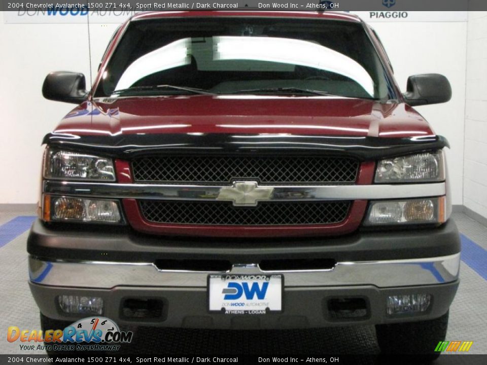 2004 Chevrolet Avalanche 1500 Z71 4x4 Sport Red Metallic / Dark Charcoal Photo #7