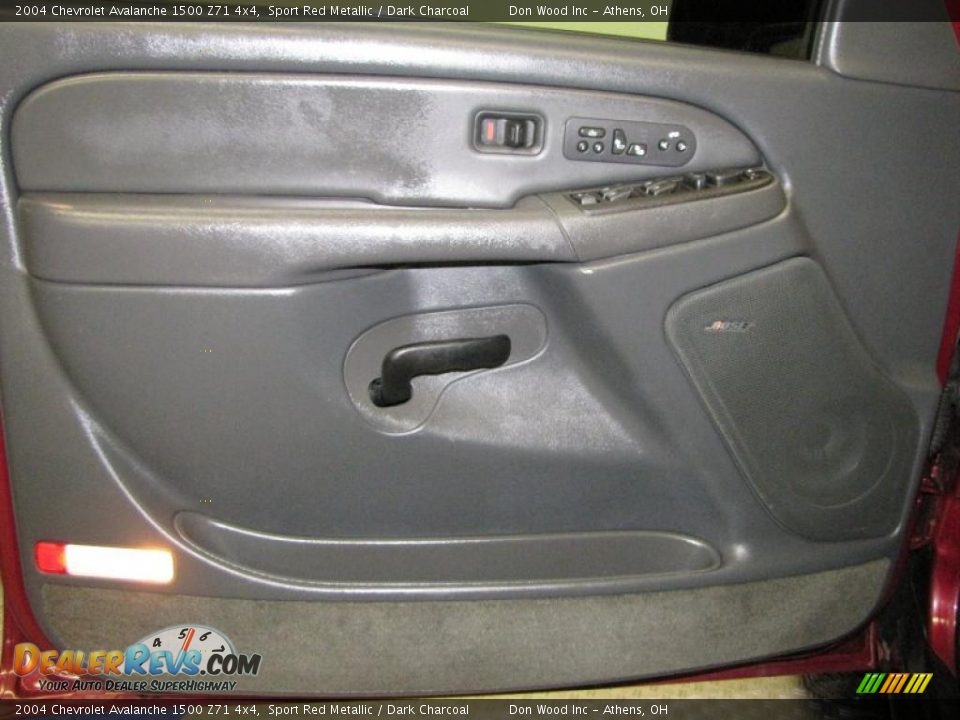 2004 Chevrolet Avalanche 1500 Z71 4x4 Sport Red Metallic / Dark Charcoal Photo #14