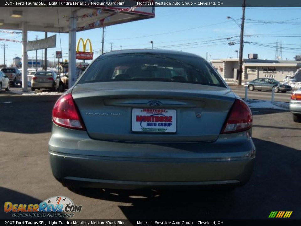 2007 Ford Taurus SEL Light Tundra Metallic / Medium/Dark Flint Photo #4