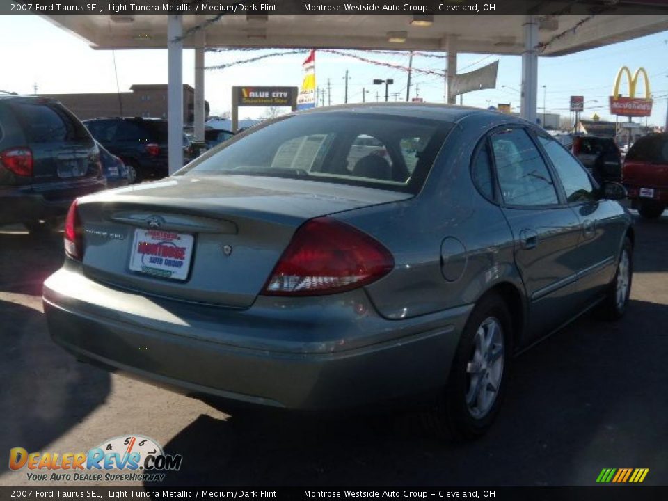 2007 Ford Taurus SEL Light Tundra Metallic / Medium/Dark Flint Photo #5