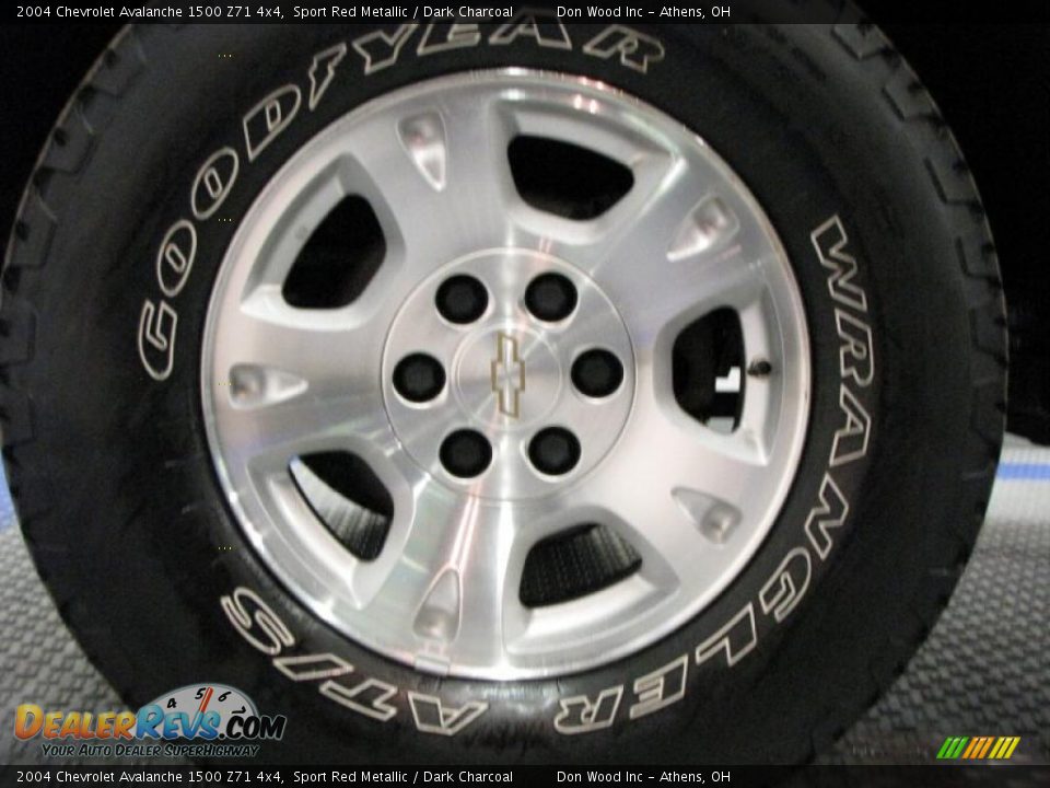 2004 Chevrolet Avalanche 1500 Z71 4x4 Sport Red Metallic / Dark Charcoal Photo #22