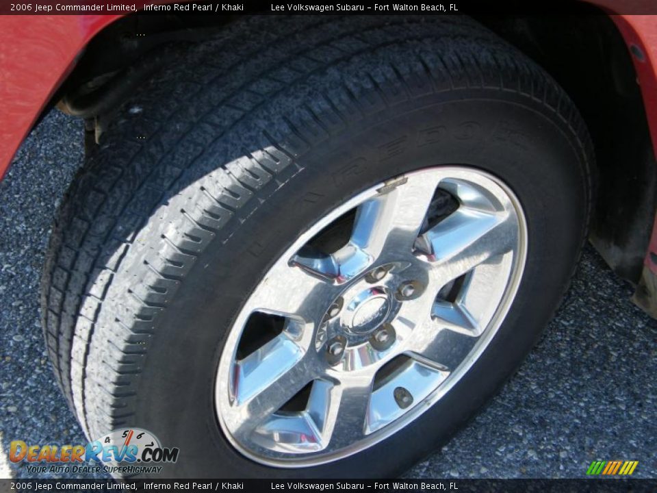 2006 Jeep Commander Limited Inferno Red Pearl / Khaki Photo #12