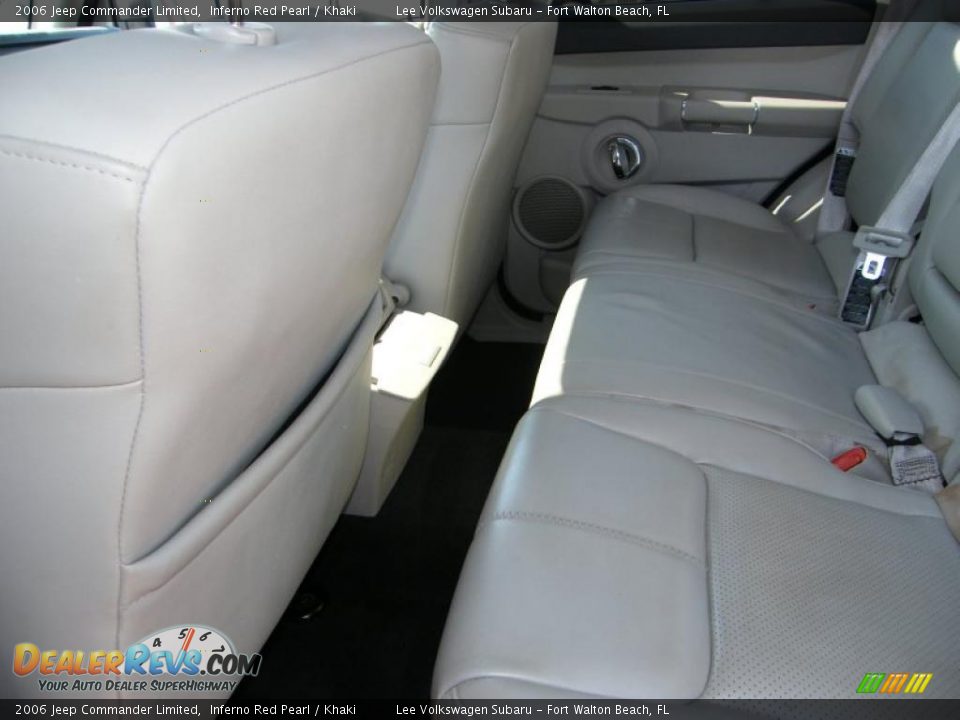 2006 Jeep Commander Limited Inferno Red Pearl / Khaki Photo #25