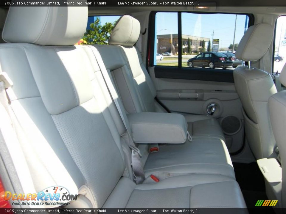 2006 Jeep Commander Limited Inferno Red Pearl / Khaki Photo #32