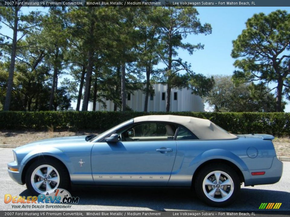 2007 Ford Mustang V6 Premium Convertible Windveil Blue Metallic / Medium Parchment Photo #2