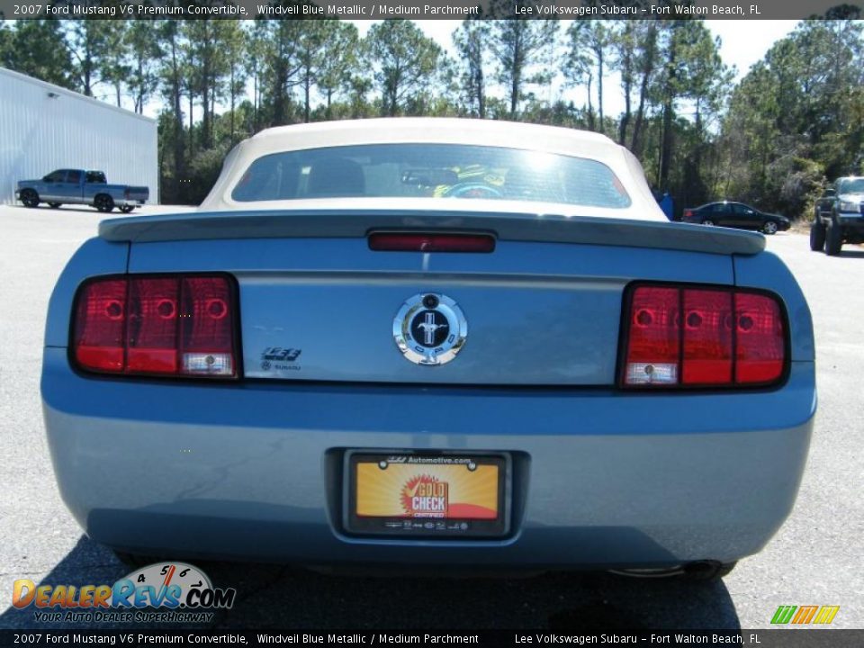 2007 Ford Mustang V6 Premium Convertible Windveil Blue Metallic / Medium Parchment Photo #4