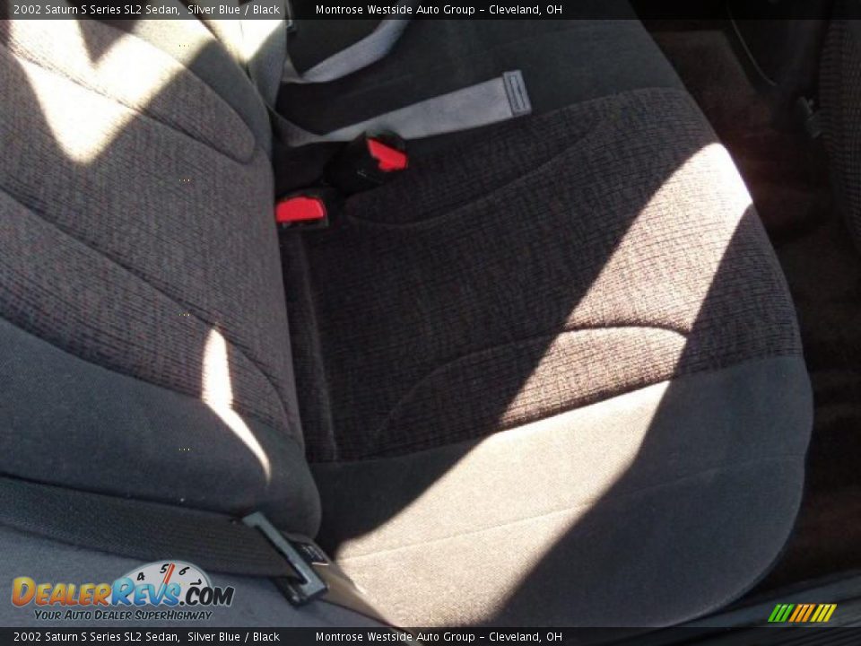 2002 Saturn S Series SL2 Sedan Silver Blue / Black Photo #11