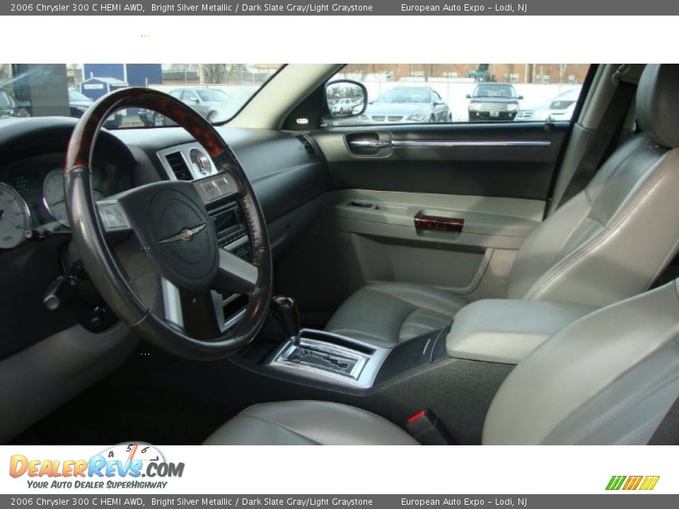 2006 Chrysler 300 C HEMI AWD Bright Silver Metallic / Dark Slate Gray/Light Graystone Photo #4