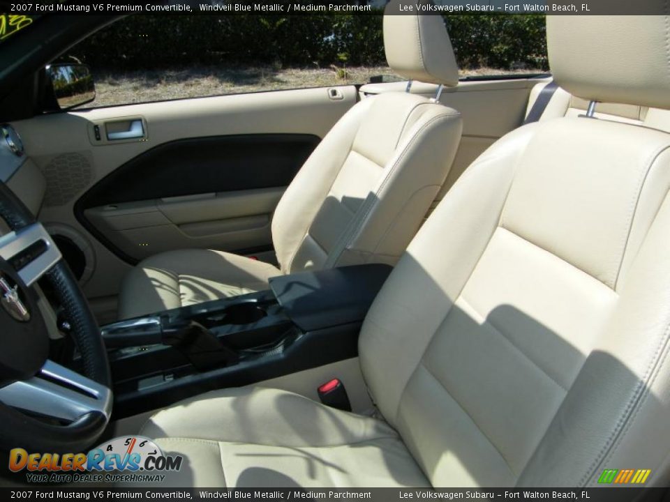 2007 Ford Mustang V6 Premium Convertible Windveil Blue Metallic / Medium Parchment Photo #21