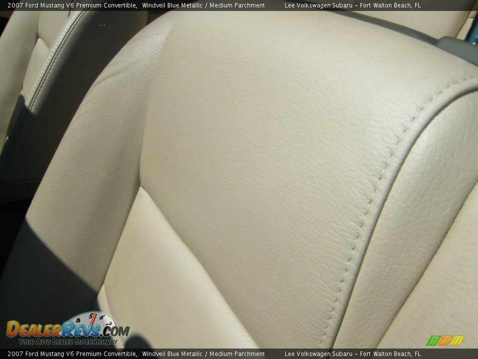 2007 Ford Mustang V6 Premium Convertible Windveil Blue Metallic / Medium Parchment Photo #22