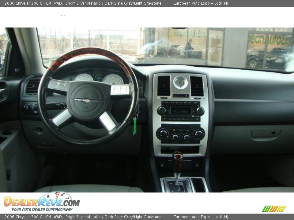 2006 Chrysler 300 C HEMI AWD Bright Silver Metallic / Dark Slate Gray/Light Graystone Photo #9
