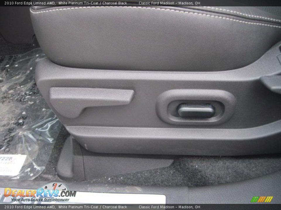 2010 Ford Edge Limited AWD White Platinum Tri-Coat / Charcoal Black Photo #7