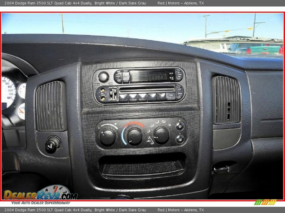 2004 Dodge Ram 3500 SLT Quad Cab 4x4 Dually Bright White / Dark Slate Gray Photo #26