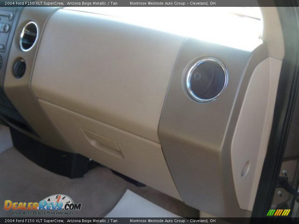 2004 Ford F150 XLT SuperCrew Arizona Beige Metallic / Tan Photo #8