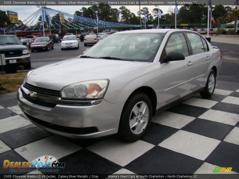 2005 Chevrolet Malibu LS V6 Sedan Galaxy Silver Metallic / Gray Photo #3