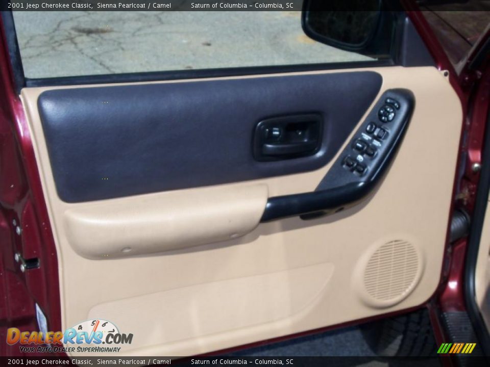 2001 Jeep Cherokee Classic Sienna Pearlcoat / Camel Photo #17