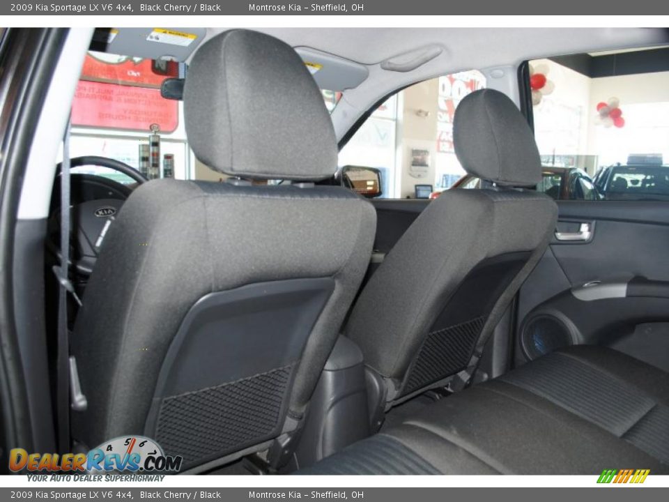 2009 Kia Sportage LX V6 4x4 Black Cherry / Black Photo #17