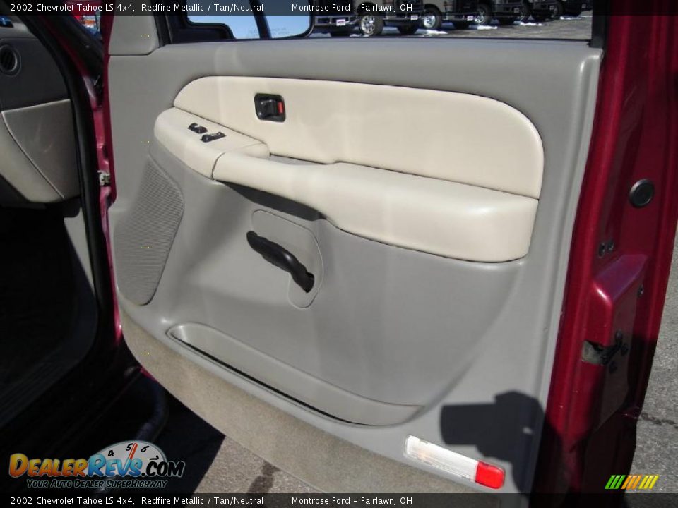 2002 Chevrolet Tahoe LS 4x4 Redfire Metallic / Tan/Neutral Photo #22