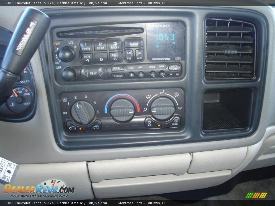 2002 Chevrolet Tahoe LS 4x4 Redfire Metallic / Tan/Neutral Photo #32