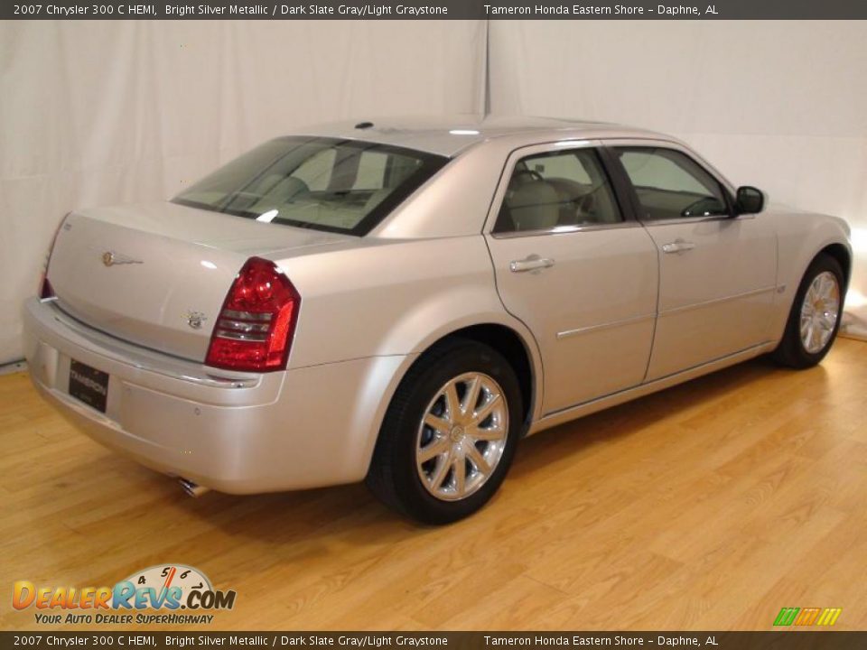 2007 Chrysler 300 C HEMI Bright Silver Metallic / Dark Slate Gray/Light Graystone Photo #10
