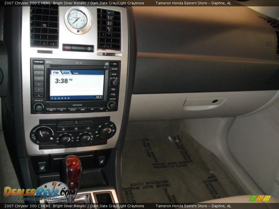 2007 Chrysler 300 C HEMI Bright Silver Metallic / Dark Slate Gray/Light Graystone Photo #18