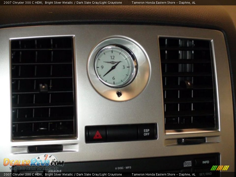 2007 Chrysler 300 C HEMI Bright Silver Metallic / Dark Slate Gray/Light Graystone Photo #22