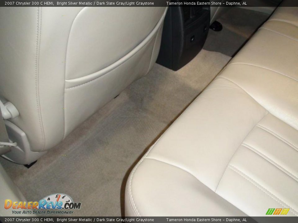 2007 Chrysler 300 C HEMI Bright Silver Metallic / Dark Slate Gray/Light Graystone Photo #29