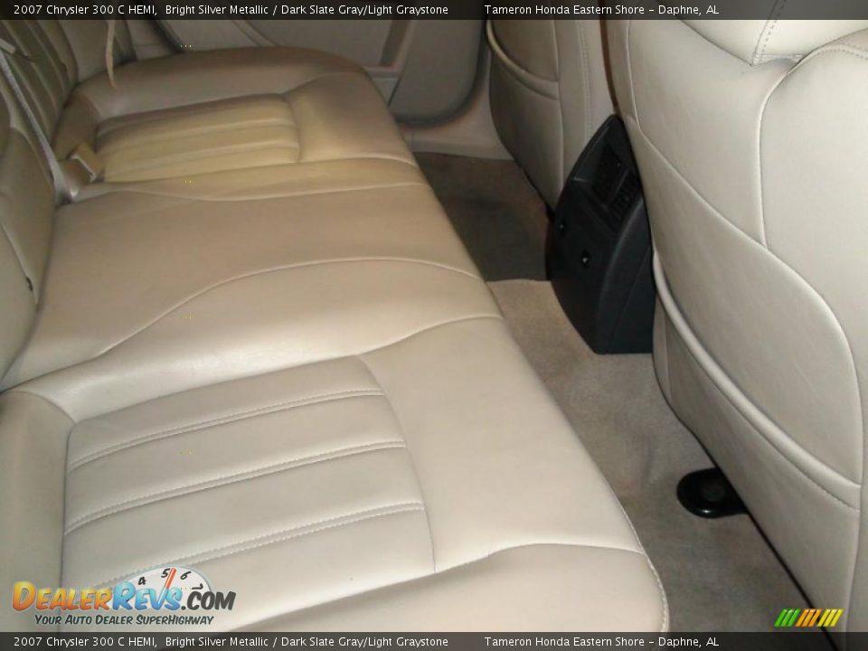 2007 Chrysler 300 C HEMI Bright Silver Metallic / Dark Slate Gray/Light Graystone Photo #31