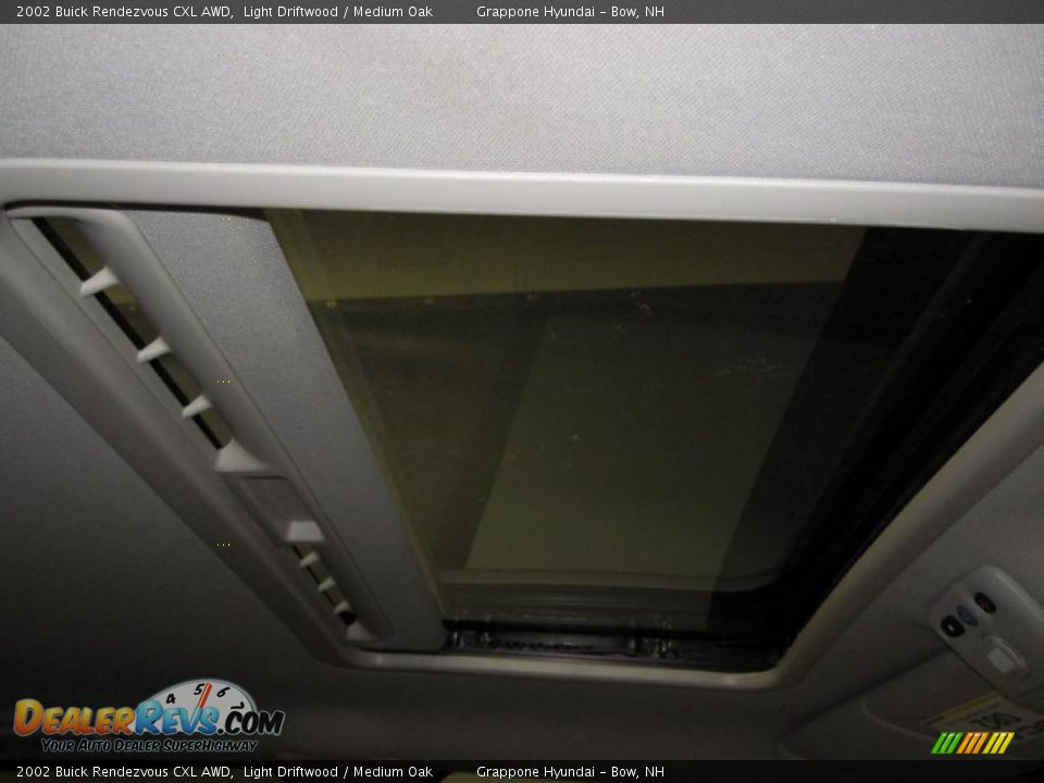 2002 Buick Rendezvous CXL AWD Light Driftwood / Medium Oak Photo #10