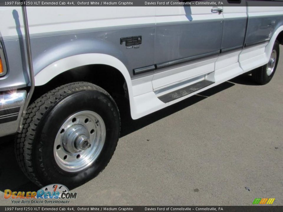 1997 Ford F250 XLT Extended Cab 4x4 Oxford White / Medium Graphite Photo #3
