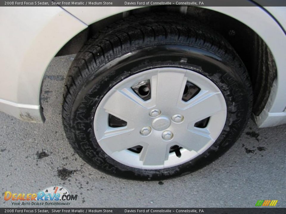 2008 Ford Focus S Sedan Silver Frost Metallic / Medium Stone Photo #5