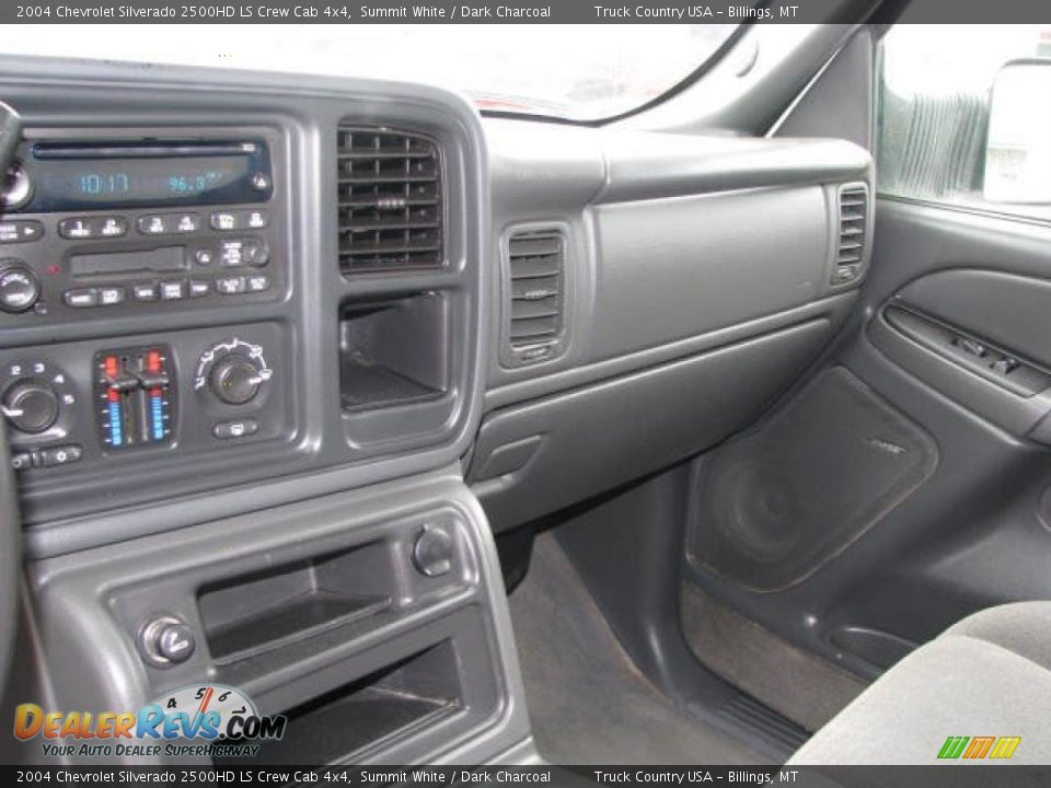 2004 Chevrolet Silverado 2500HD LS Crew Cab 4x4 Summit White / Dark Charcoal Photo #11