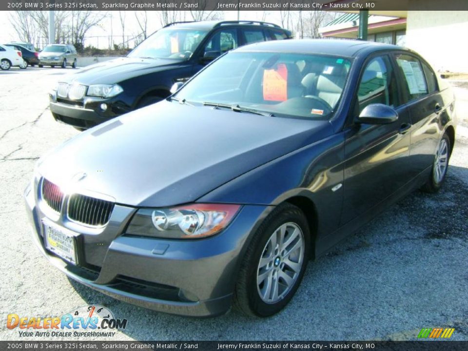 2005 BMW 3 Series 325i Sedan Sparkling Graphite Metallic / Sand Photo #3