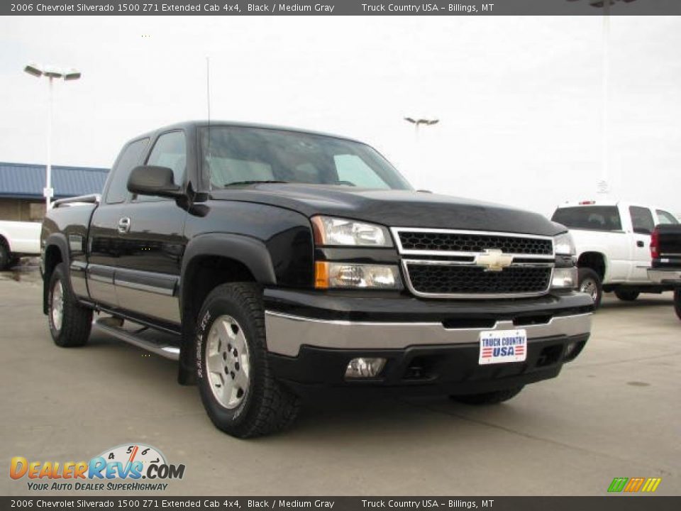 2006 Chevrolet Silverado 1500 Z71 Extended Cab 4x4 Black / Medium Gray Photo #3