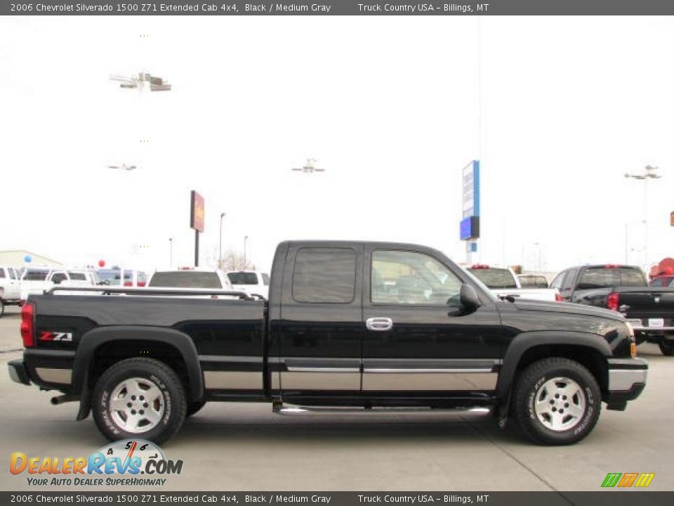 2006 Chevrolet Silverado 1500 Z71 Extended Cab 4x4 Black / Medium Gray Photo #4