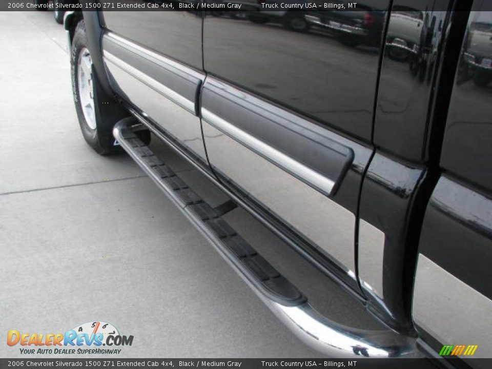 2006 Chevrolet Silverado 1500 Z71 Extended Cab 4x4 Black / Medium Gray Photo #10