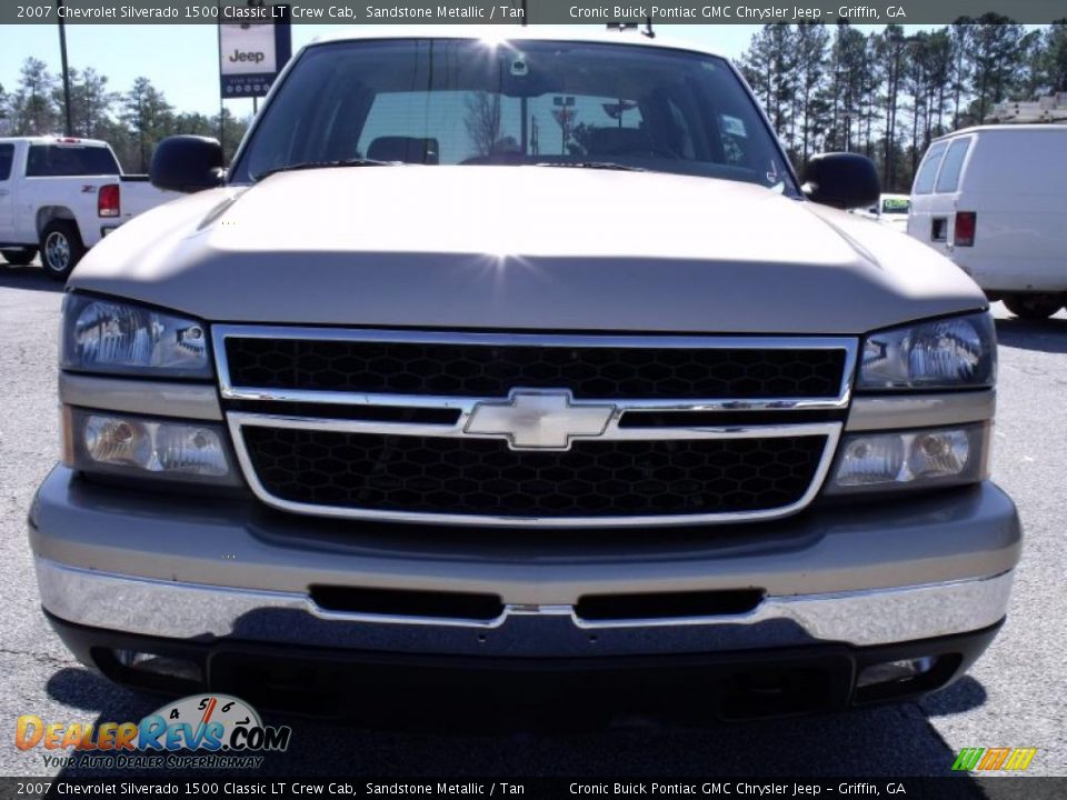 2007 Chevrolet Silverado 1500 Classic LT Crew Cab Sandstone Metallic / Tan Photo #3