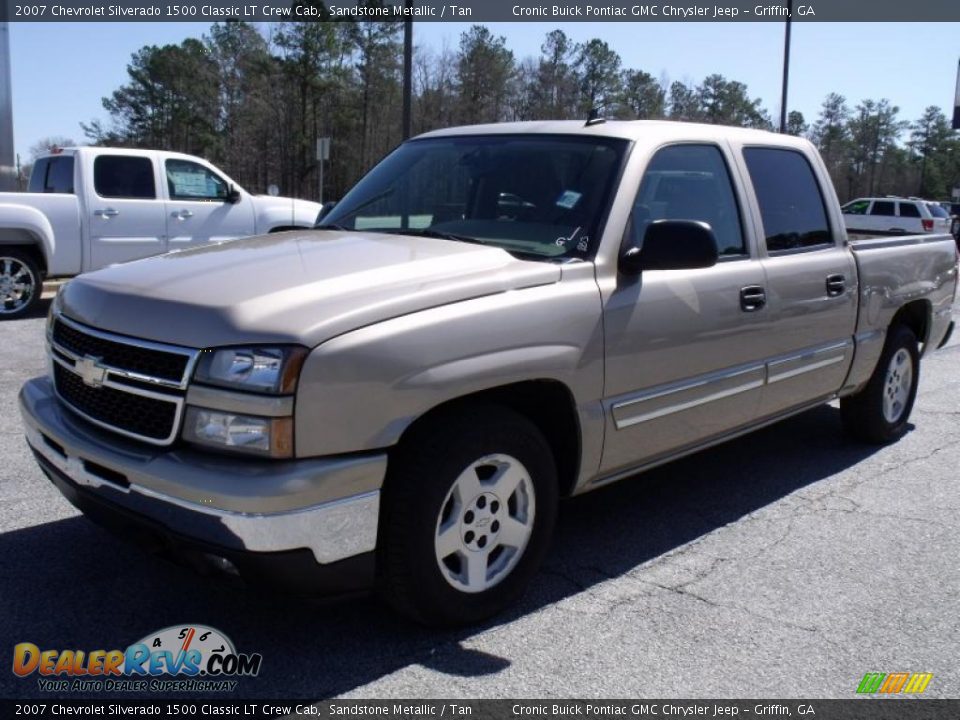2007 Chevrolet Silverado 1500 Classic LT Crew Cab Sandstone Metallic / Tan Photo #4