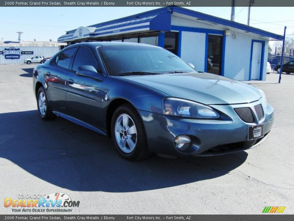 2006 Pontiac Grand Prix Sedan Stealth Gray Metallic / Ebony Photo #4