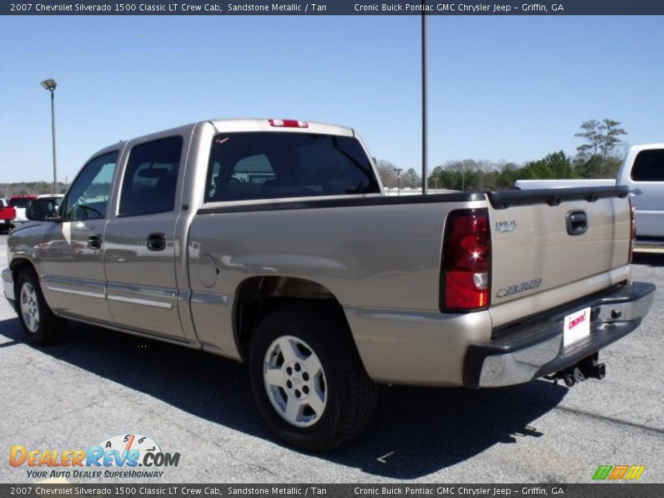 2007 Chevrolet Silverado 1500 Classic LT Crew Cab Sandstone Metallic / Tan Photo #6