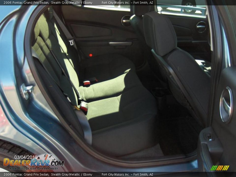 2006 Pontiac Grand Prix Sedan Stealth Gray Metallic / Ebony Photo #7
