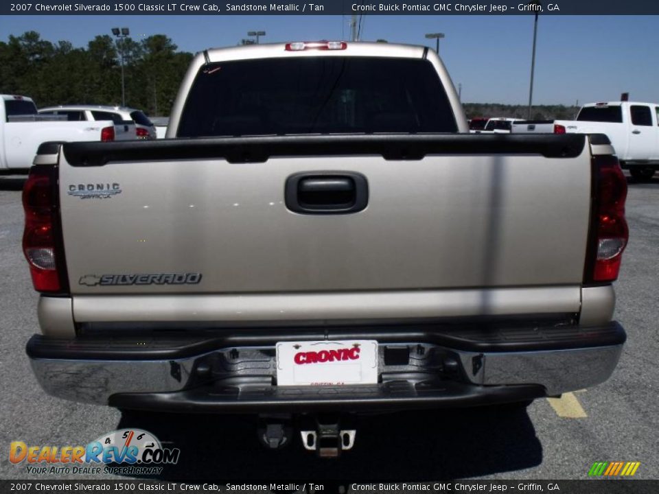 2007 Chevrolet Silverado 1500 Classic LT Crew Cab Sandstone Metallic / Tan Photo #7