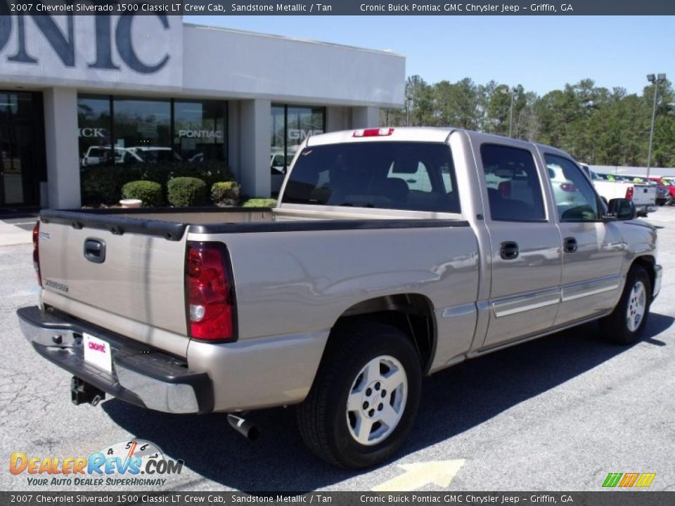 2007 Chevrolet Silverado 1500 Classic LT Crew Cab Sandstone Metallic / Tan Photo #8