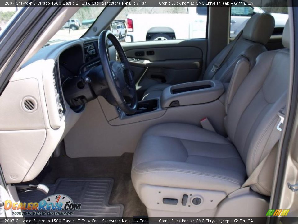 2007 Chevrolet Silverado 1500 Classic LT Crew Cab Sandstone Metallic / Tan Photo #10