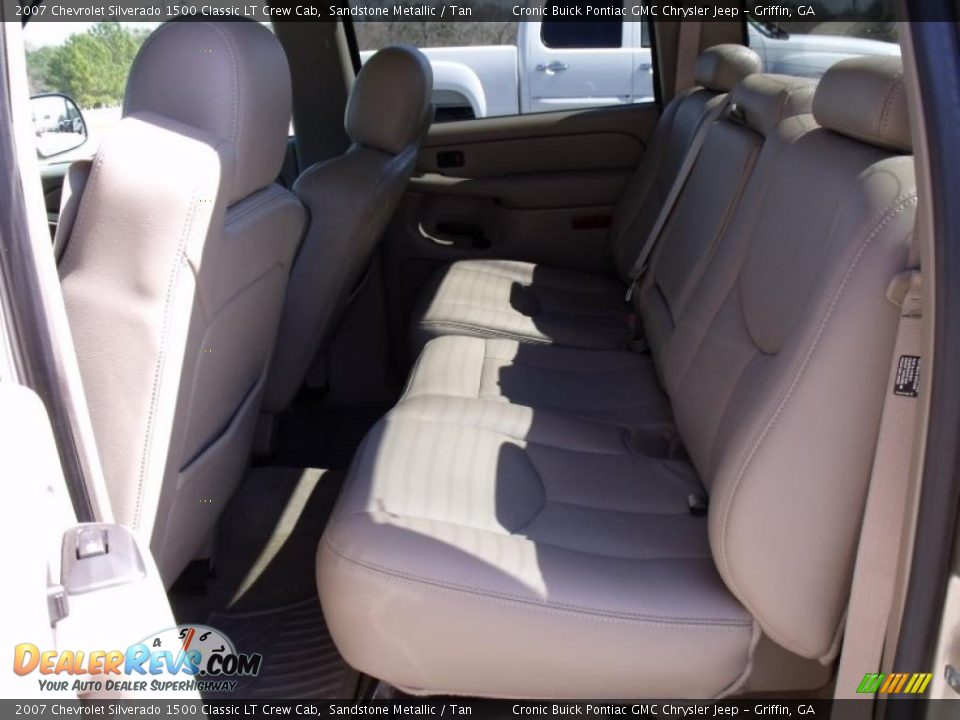2007 Chevrolet Silverado 1500 Classic LT Crew Cab Sandstone Metallic / Tan Photo #13