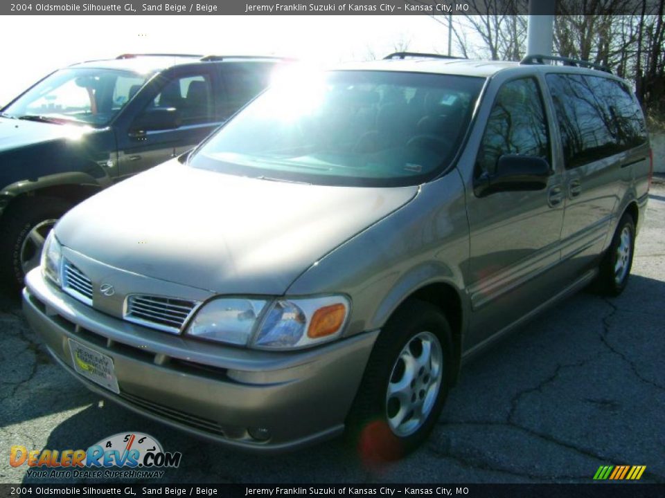 2004 Oldsmobile Silhouette GL Sand Beige / Beige Photo #3