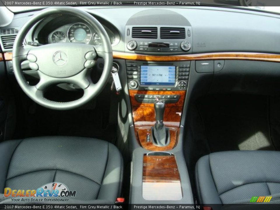 2007 Mercedes-Benz E 350 4Matic Sedan Flint Grey Metallic / Black Photo #10