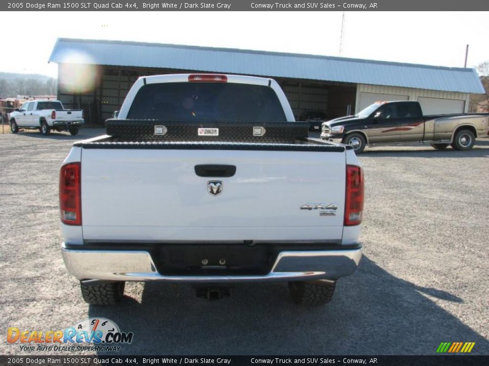 2005 Dodge Ram 1500 SLT Quad Cab 4x4 Bright White / Dark Slate Gray Photo #8